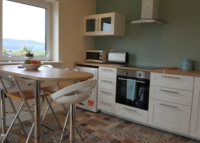 公寓 With Private Pool Sleeps 5 *